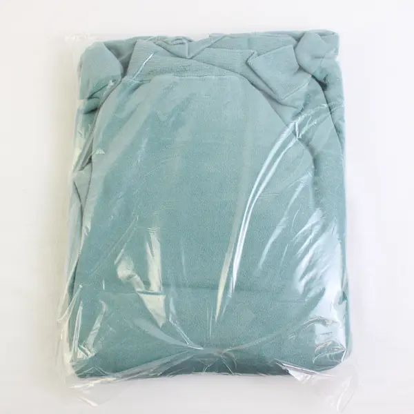 NWOT Vtg Oneita Adult XL Green Sleeping Wolf Graphic Crew Neck Pullover Sweater