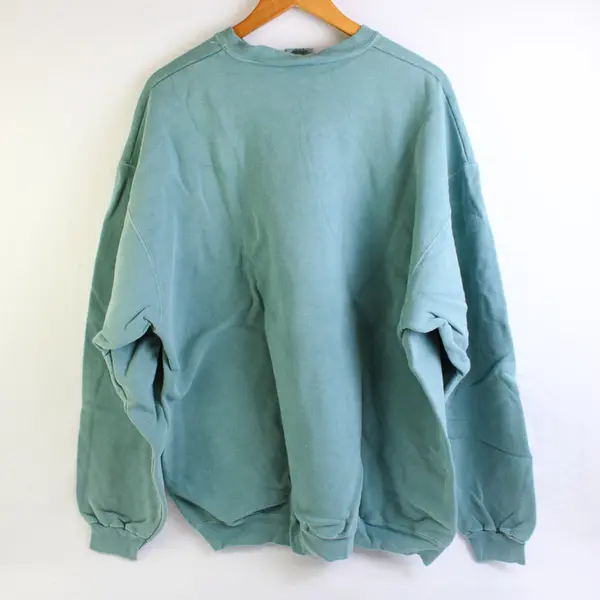 NWOT Vtg Oneita Adult XL Green Sleeping Wolf Graphic Crew Neck Pullover Sweater