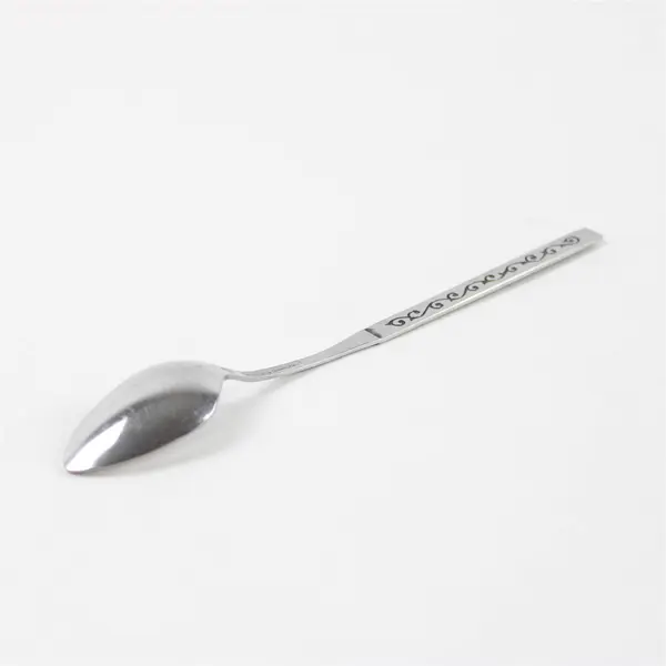 Set of 4 Oneida Spanish Court Stainless Ice Tea Spoons 7.5"