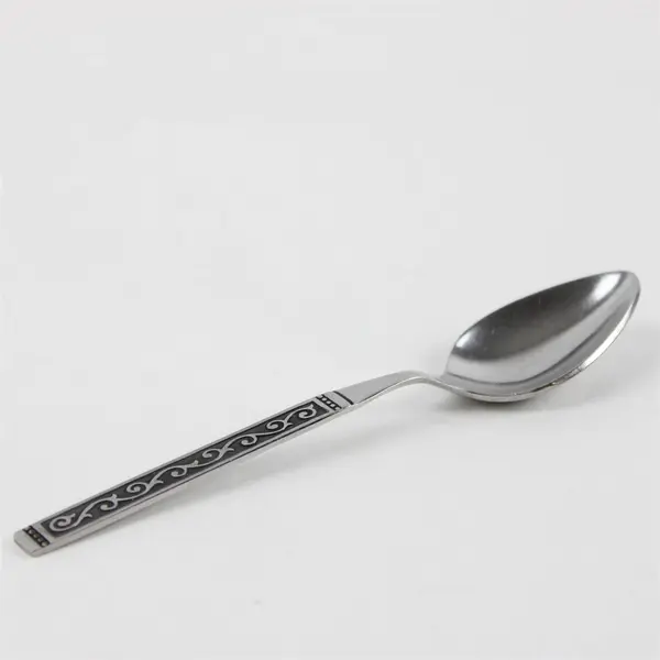 Set of 5 Oneida Spanish Court Stainless Teaspoons