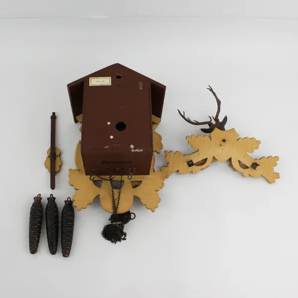 Large 1 Day German Schmeckenbecher Black Forest Hunter Cuckoo Clock