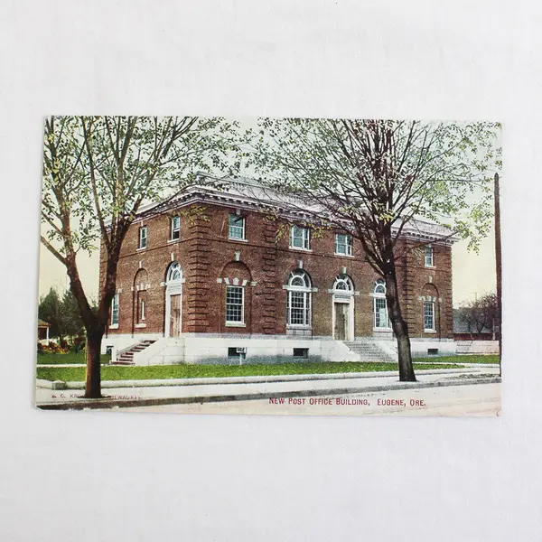New Post Office Building Eugene Oregon Color Litho Postcard 1910s E.C. Kroll