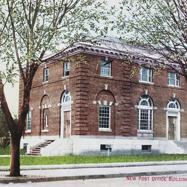 New Post Office Building Eugene Oregon Color Litho Postcard 1910s E.C. Kroll