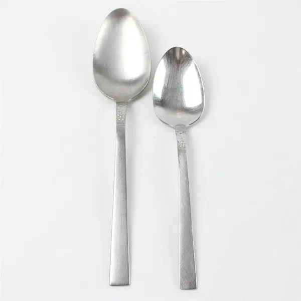 Lot of 4 Oneida Brookwood Burnished Stainless 3 Place/Oval Spoons & A Tablespoon