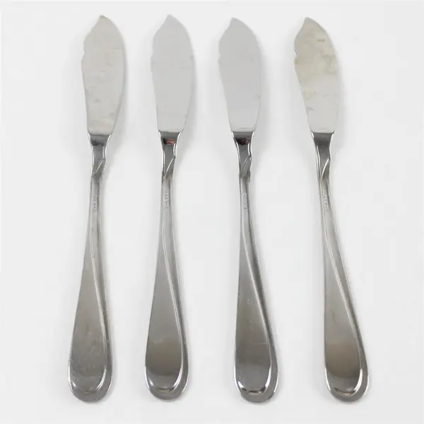 Set of 4 Oneida Satin Flight Stainless  Flat Handle Master Butter Knives