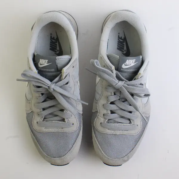 Nike Shoes Women 6.5 Internationalist Wolf Gray Mesh Suede Trainer #629684-015