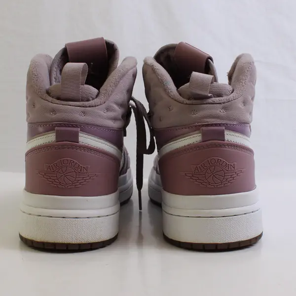 Nike Air Jordan Women's Size 10 Acclimate in Color Plum Fog - DC7723-500