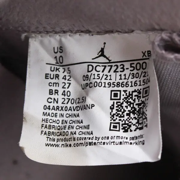 Nike Air Jordan Women's Size 10 Acclimate in Color Plum Fog - DC7723-500