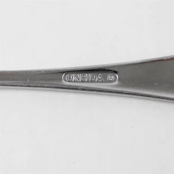 Set of 4 Oneida Vertex Stainless Salad Forks