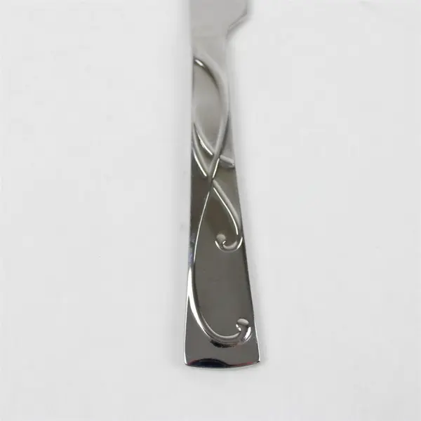 Set of 4 Mikasa Blossom Stainless "New French" Solid Knives