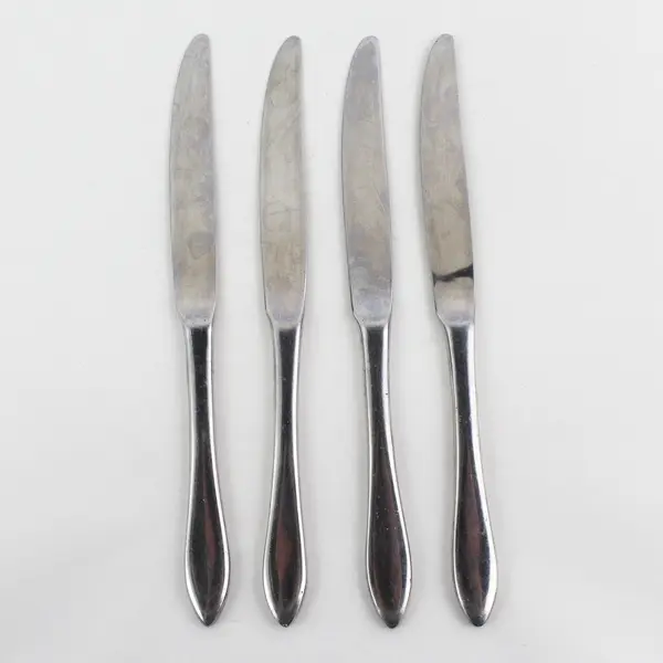 Lot of 4 Dansk Altissimo Stainless Flatware Dinner Knives 9" Good