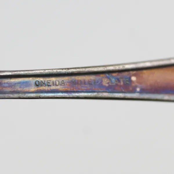 Oneida Silver Hotel Hadley Pattern Silverplate 1930 Teaspoon 6" Long Rare HTF