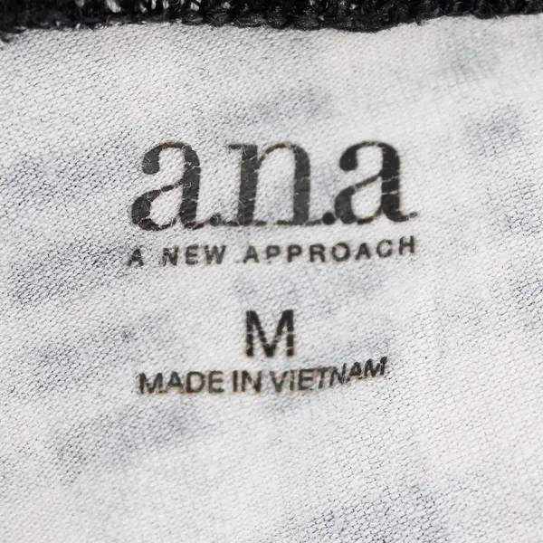 A New Approach Black and White Plaid Leggings Women's Medium