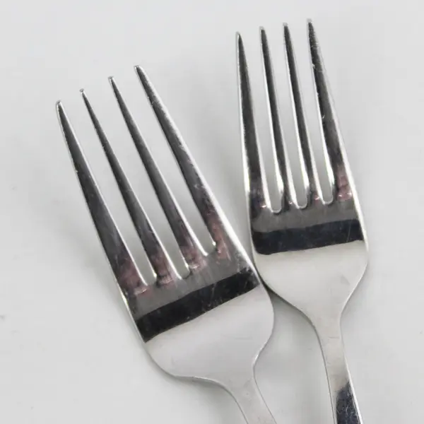 Wallace Silver Georgetown Pattern (Glossy) 18/10 2 Dinner 1 Salad Fork Rare HTF