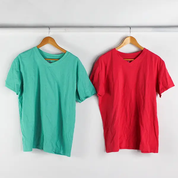 Lot of 2 Garland V-Neck Short-Sleeved T-Shirts Women's XL Teal and Coral Red