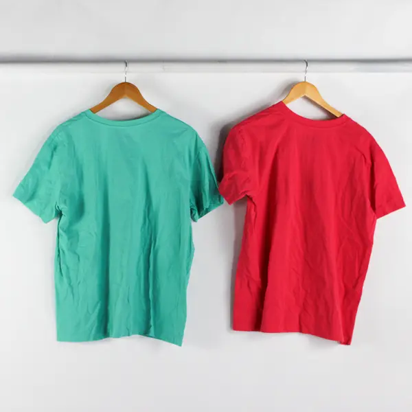 Lot of 2 Garland V-Neck Short-Sleeved T-Shirts Women's XL Teal and Coral Red
