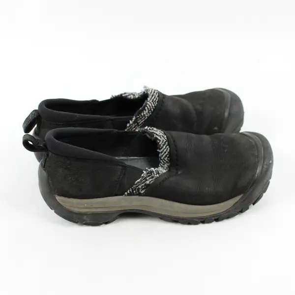 Keen Solid Black Color Kaci Winter Slip On Walking Shoes Women's Size 8