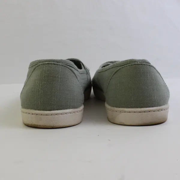 Time And True Green/White Slip On Surf Moccasin Sneakers Women's Size 9