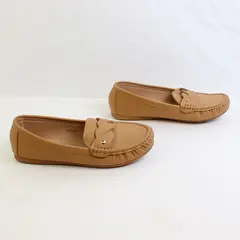 GC Shoes Beige Faux Leather Driving Loafers Decorative Vamp Strap Women's 9W