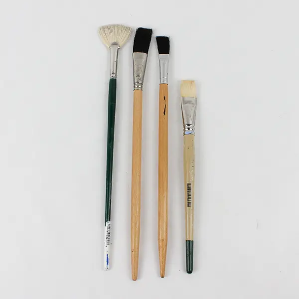 Lot of 4 Long Art Painting Brushes Assorted Sizes and Makes 