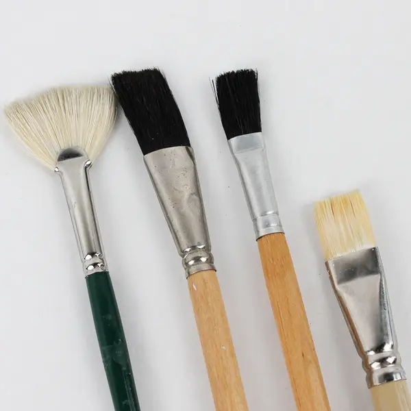 Lot of 4 Long Art Painting Brushes Assorted Sizes and Makes 