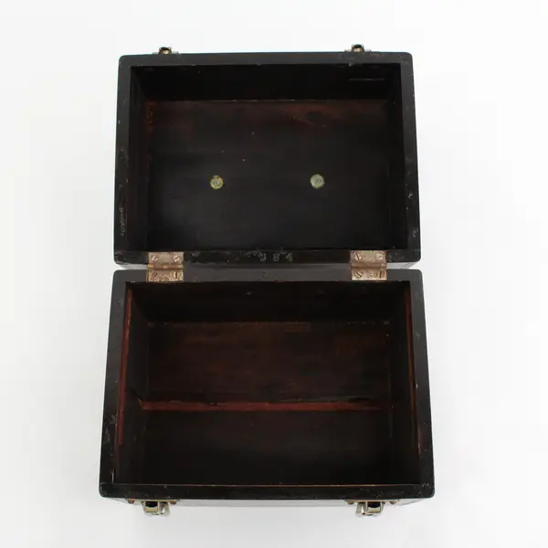 Vintage Brown Dovetailed Wood Box W/ A Metal Handle, Hinges And Clasps 8 3/4"