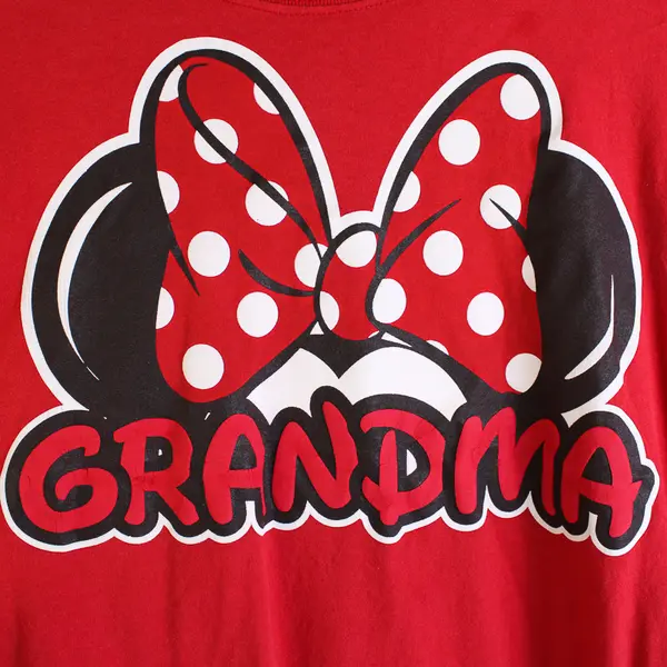 Disney Red "Grandma" Minnie Mouse Printed Short Sleeve T-Shirt Women's XL