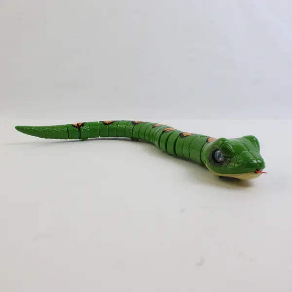 Zuru Robo Alive Slithering Snake Battery-Powered Robotic Toy (Green) - WORKS