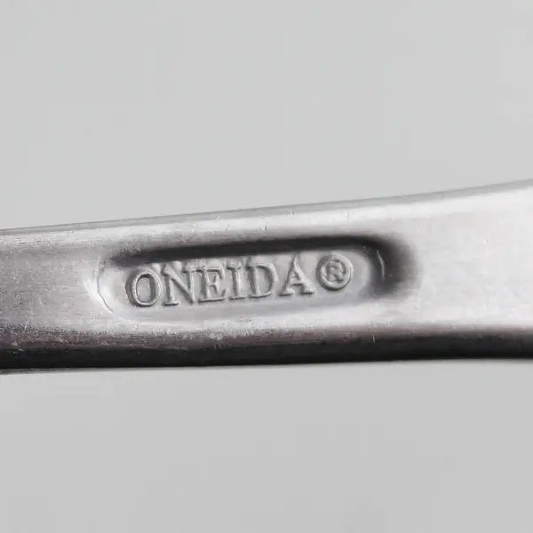 Oneida Silver Maddox Pattern 18/10 SS Oval Soup Spoon 7" Rare Hard-to-Find Piece