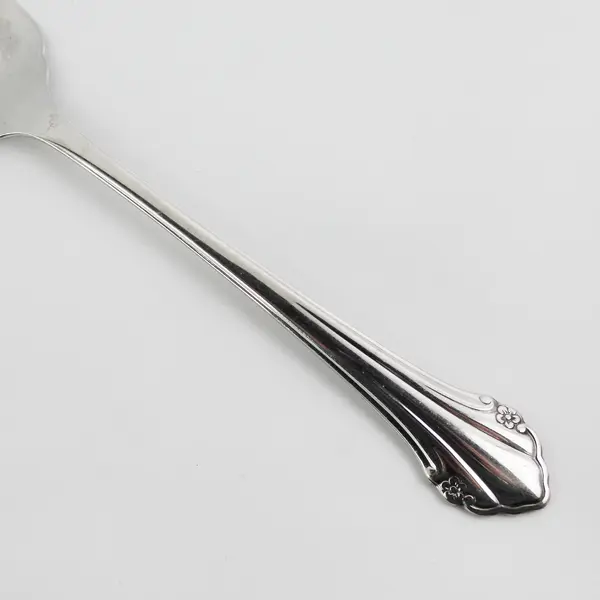 Oneida Silver Repose Pattern Stainless Medium Cold Meat Serving Fork 8.25" Rare