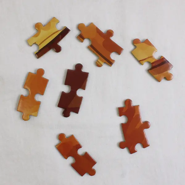 Apple Pie 500 pc. Jigsaw Puzzle in Round Red Tin, 2023 Complete