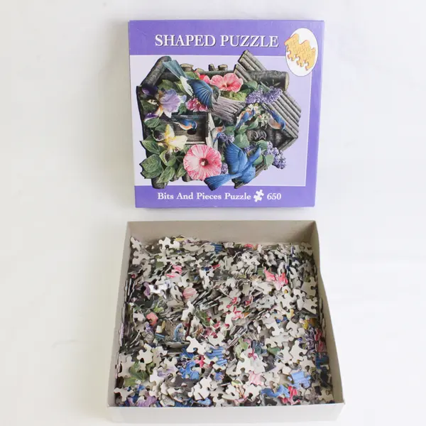 Bits and Pieces 650 Pcs. Shaped Jigsaw Puzzle Birds & Flowers, 20" x 27" 2002
