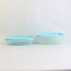 Lot of 2 Rubbermaid Plastic Containers 1.3 L & 2.0 L Light Blue Lid