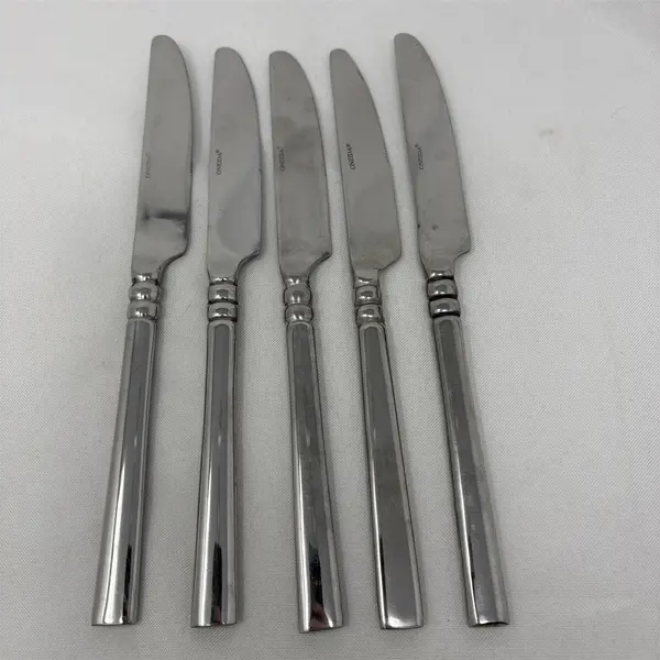 Set of 5 Oneida Tortola Stainless Steel Solid Knives