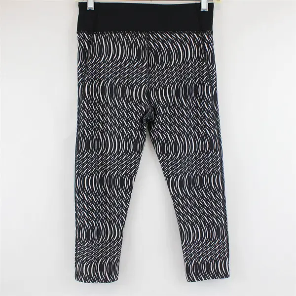 Under Armour Black and White Patterned Capri Compression Leggings Women's Small