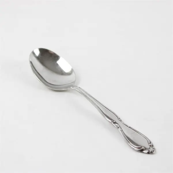 Set of 4 Oneida Strathmore Stainless Place/Oval Soup Spoons