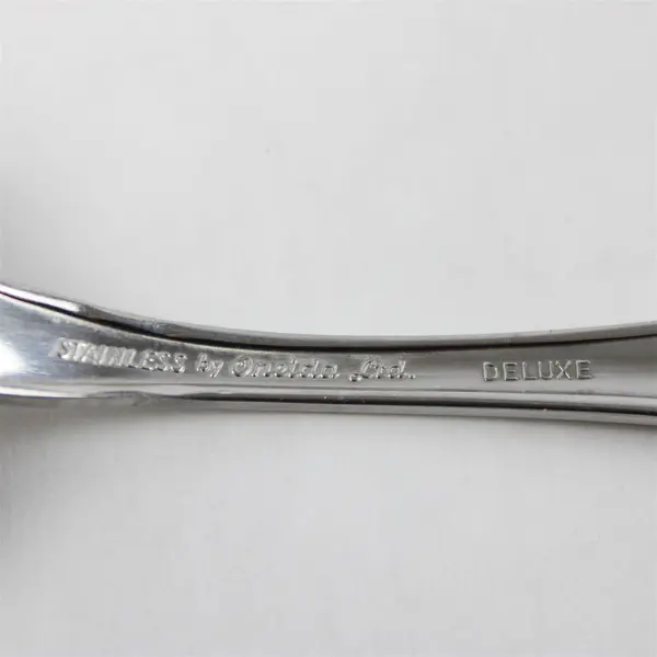 Set of 4 Oneida Strathmore Stainless Tablespoons/Serving Spoons