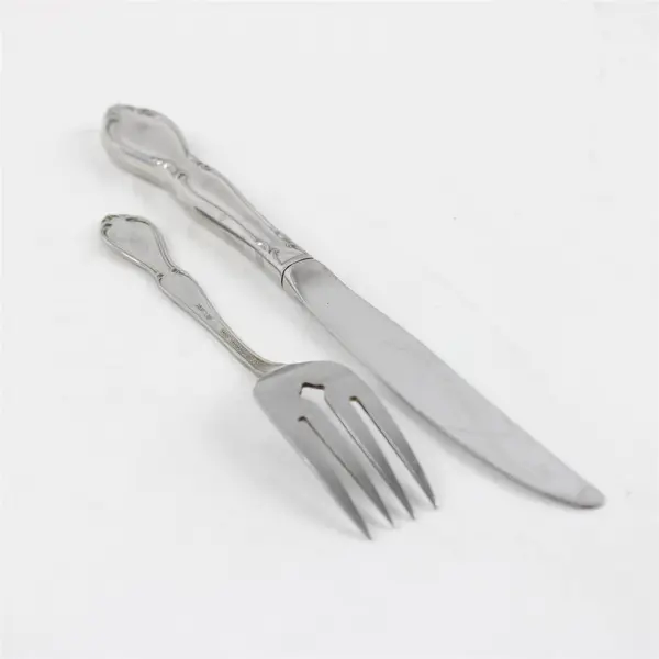 Lot of 3 Oneida Strathmore Stainless 2 Modern Hollow Knives & A Salad Fork