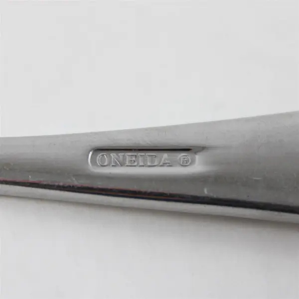 Lot of 4 Oneida Casaba Stainless 3 Place/Oval Soup Spoons & A Fork