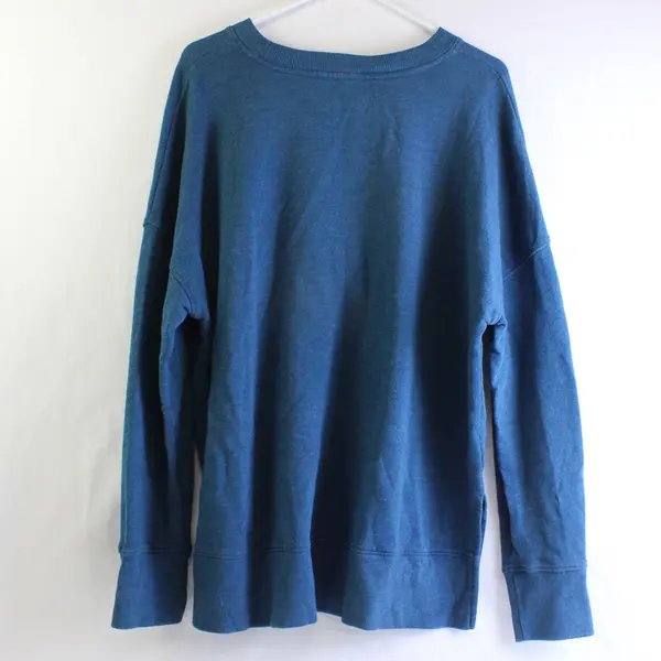 Time And Tru Christmas Gnome Teal Blue Sweatshirt Women's XL 16-18