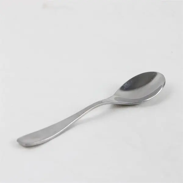 Set of 4 Oneida Calm Stainless Place/Oval Soup Spoons