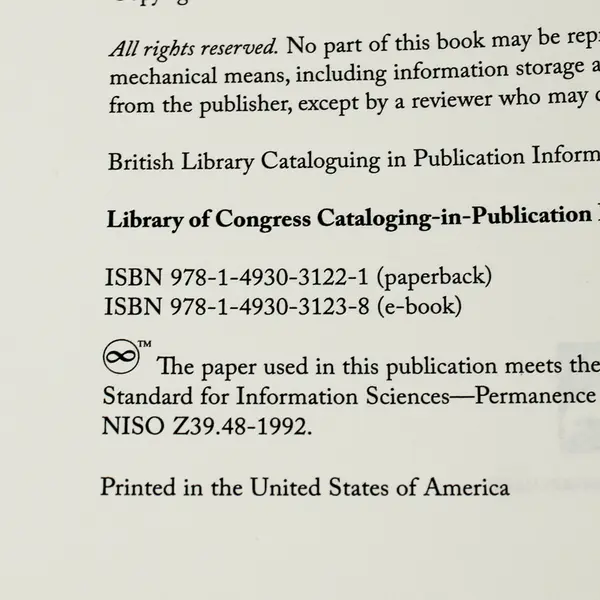 Never to Return by Randall Peffer Robert Nersasian 2018 Paperback Very Good