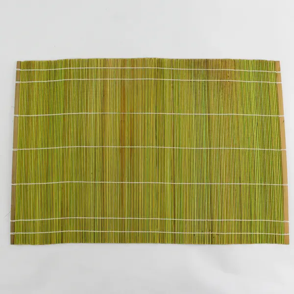 Lot of 8 Lime Green  Bamboo Placemats 12" x 18.5"