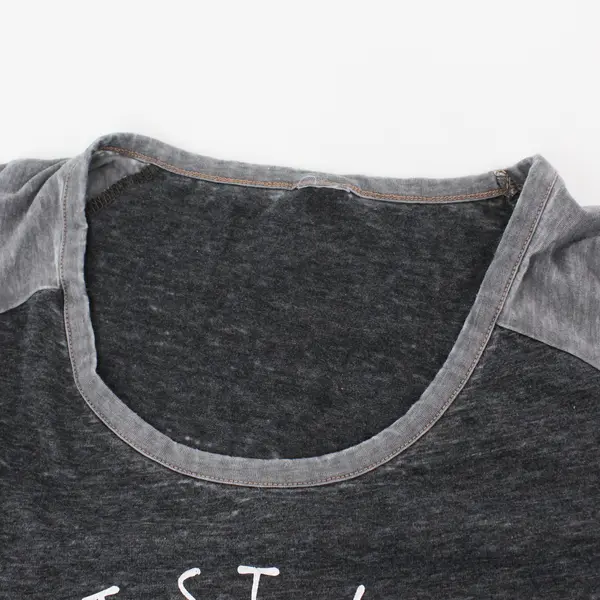 Mount St. Helens Gray Graphic T-Shirt Women's Size Medium