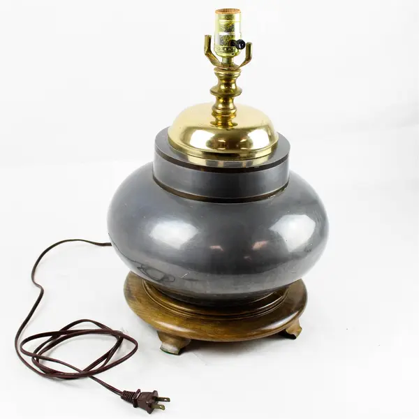 Vintage Wood Base Chrome and Brass Ginger Jar / Urn Table Lamp
