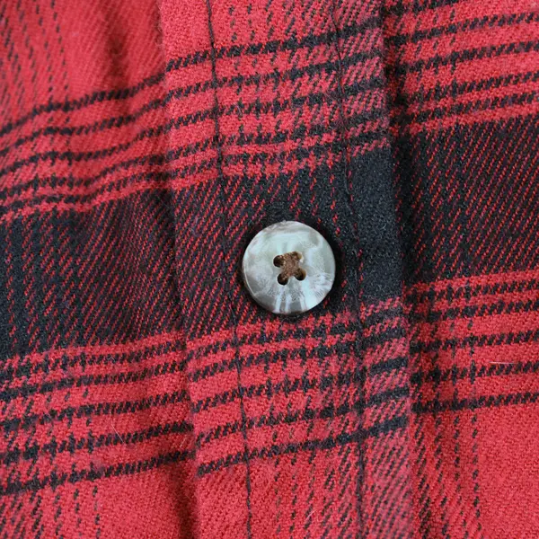 Cascade Casual Wear Red and Black Plaid Long-Sleeved Button-Down Men's Large