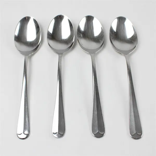 Set of 4 Wallace Silversmiths Kensington Stainless Place/Oval Soup Spoons