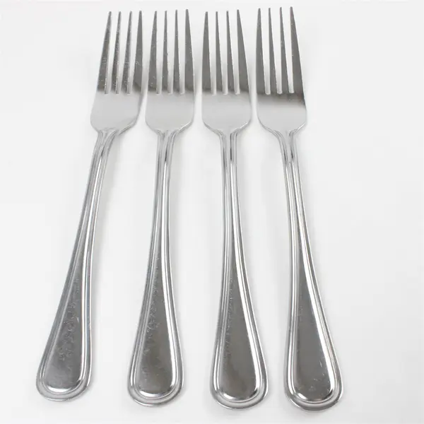 Set of 4 Oneida Tress Stainless Forks