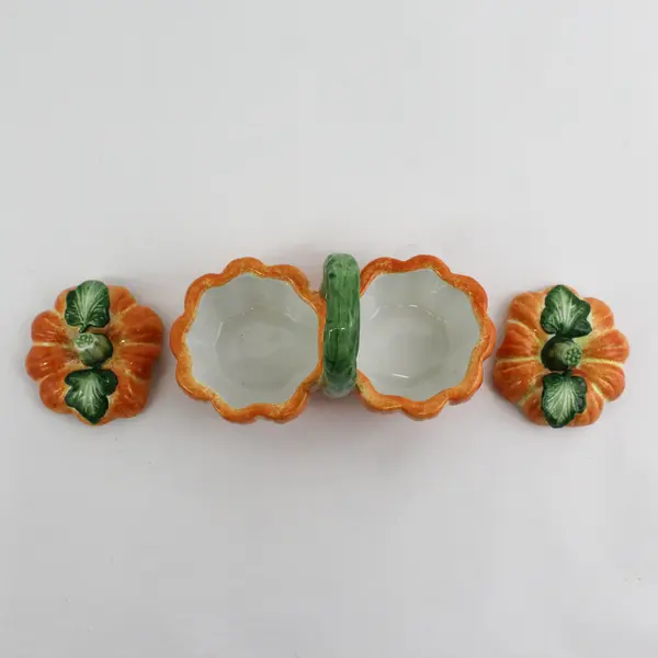 Le Gourmet Chef  Ceramic Pumpkin Condiment Dish With Center Handle