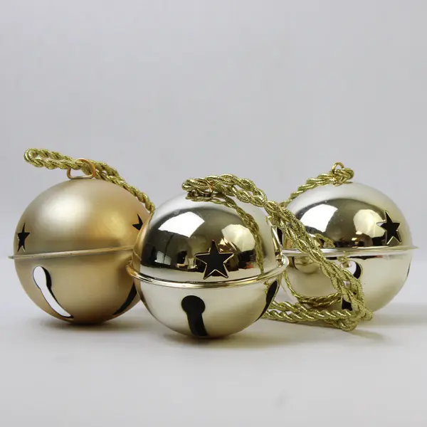 Gold Jingle Bell Door Hanger 5.5x6.5in Holiday Wall Decor